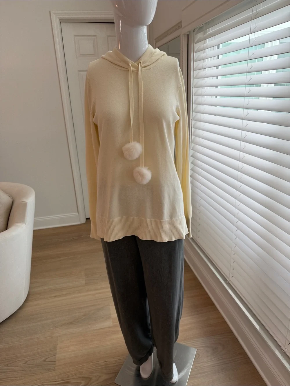 Belle by Kim Gravel Cream Pullover Hoodie Sweater /Faux Fur Pom poms